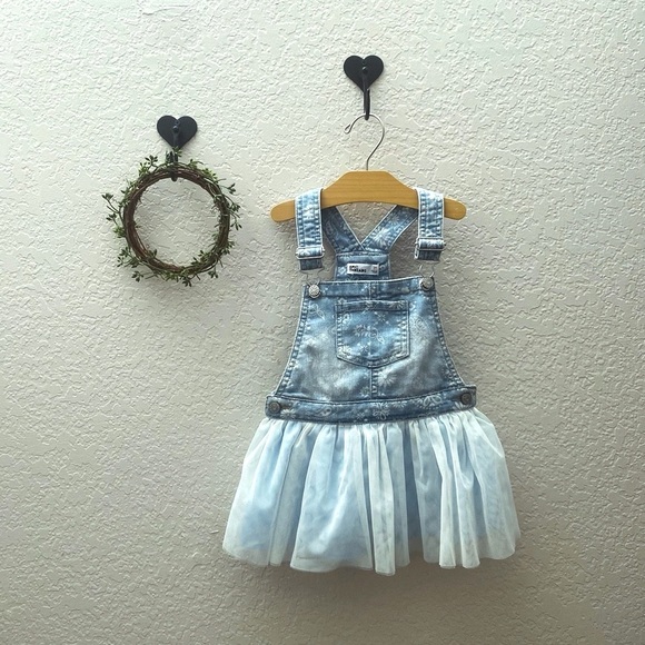 Epic Threads Blue Faded Denim Overall Dress - 2T - Picture 2 of 4